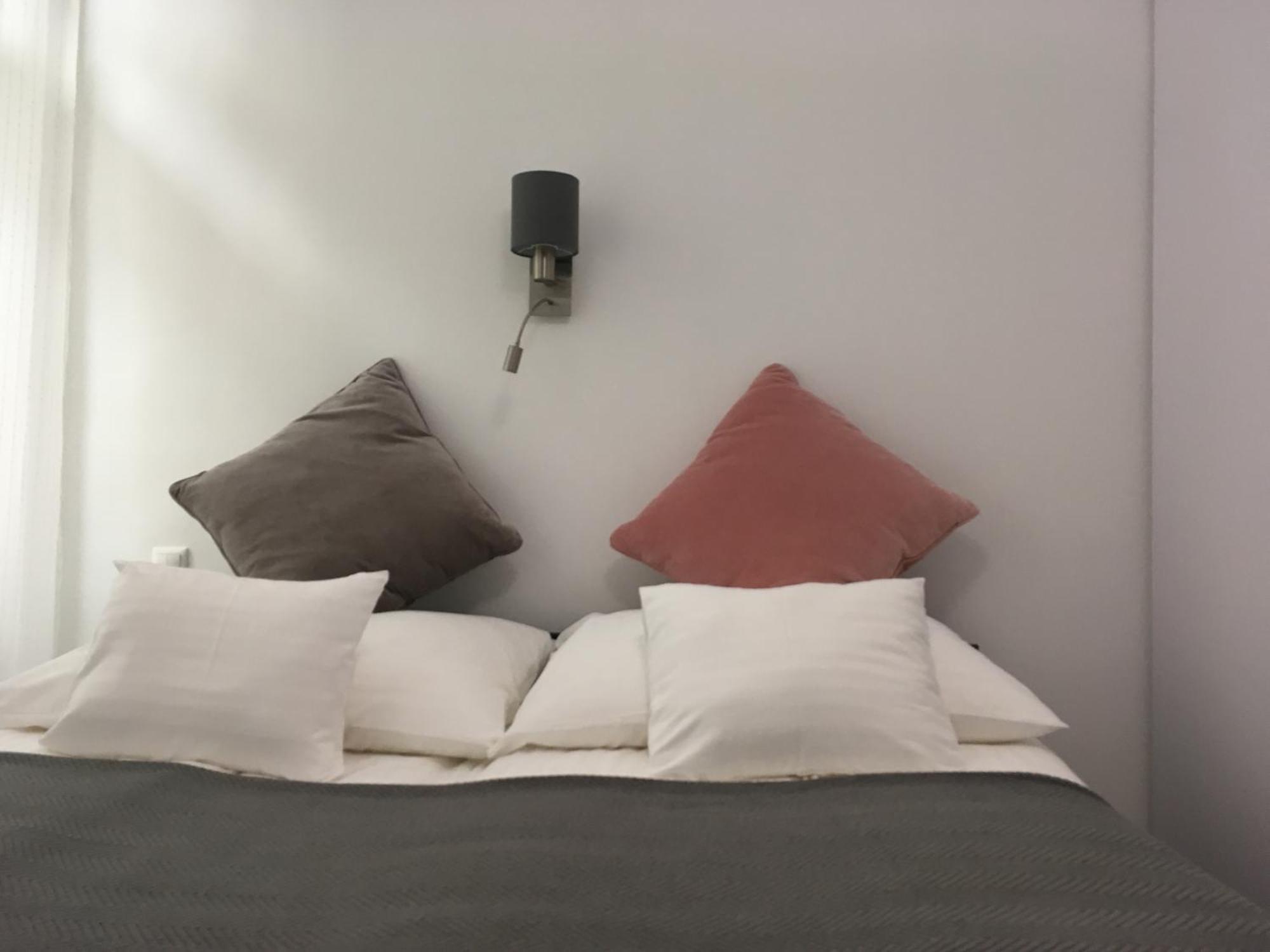 Dóm Apartman Szeged Habitación foto